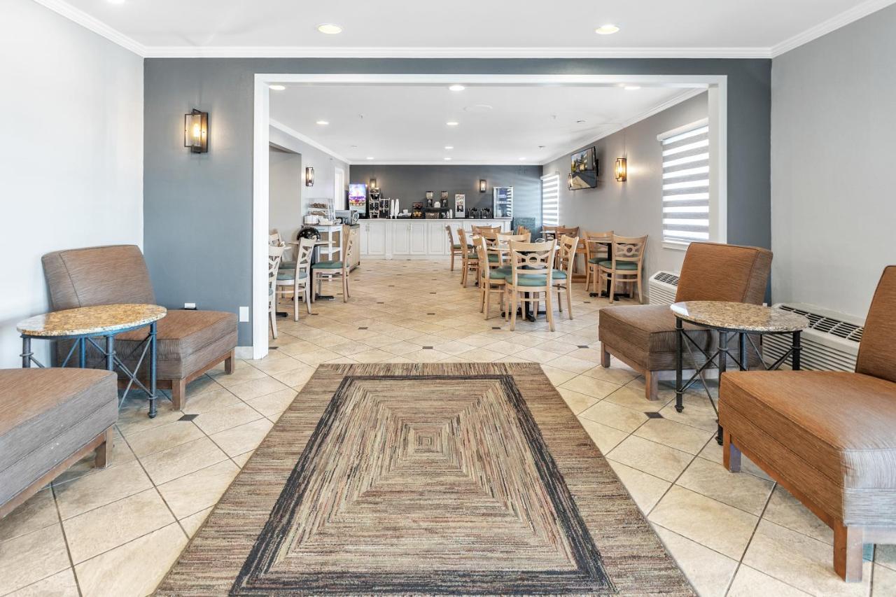La Quinta Inn By Wyndham Cleveland Independence Exteriör bild