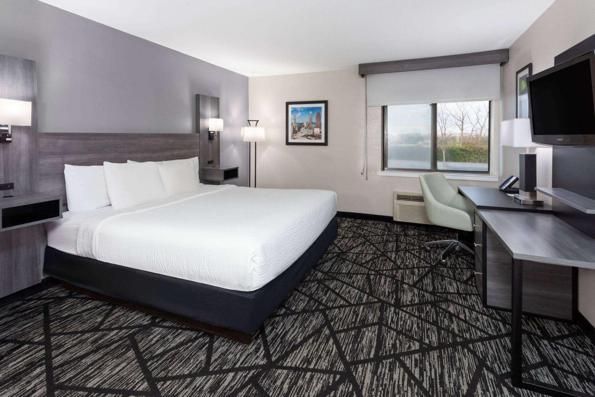 La Quinta Inn By Wyndham Cleveland Independence Exteriör bild